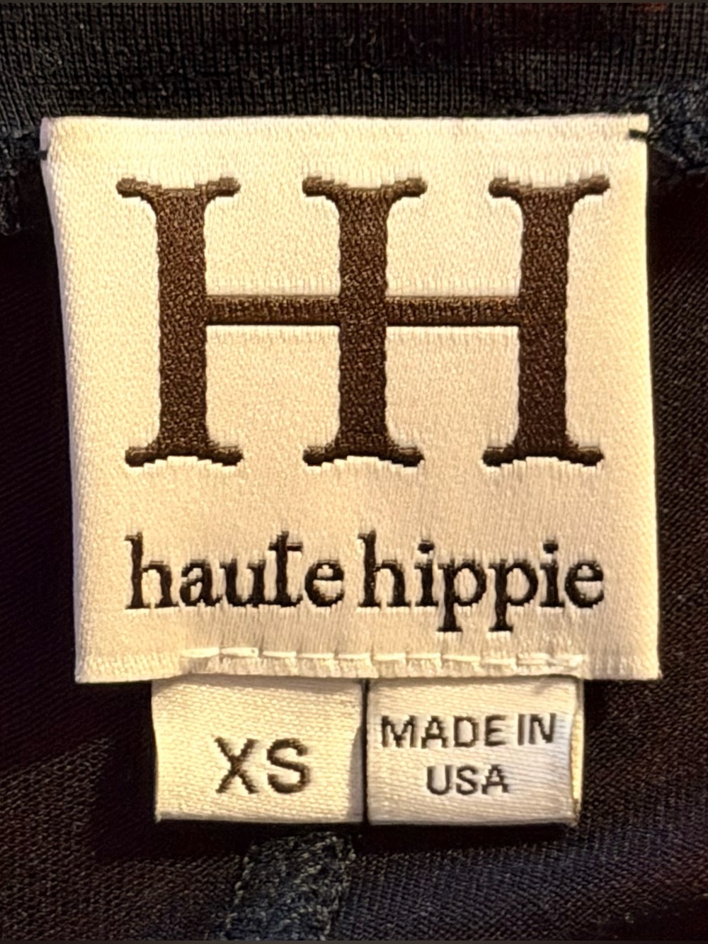 Rare Haute Hippie Women’s Size XS Flowing Material Sleeveless Black Top - Picture 2 of 6